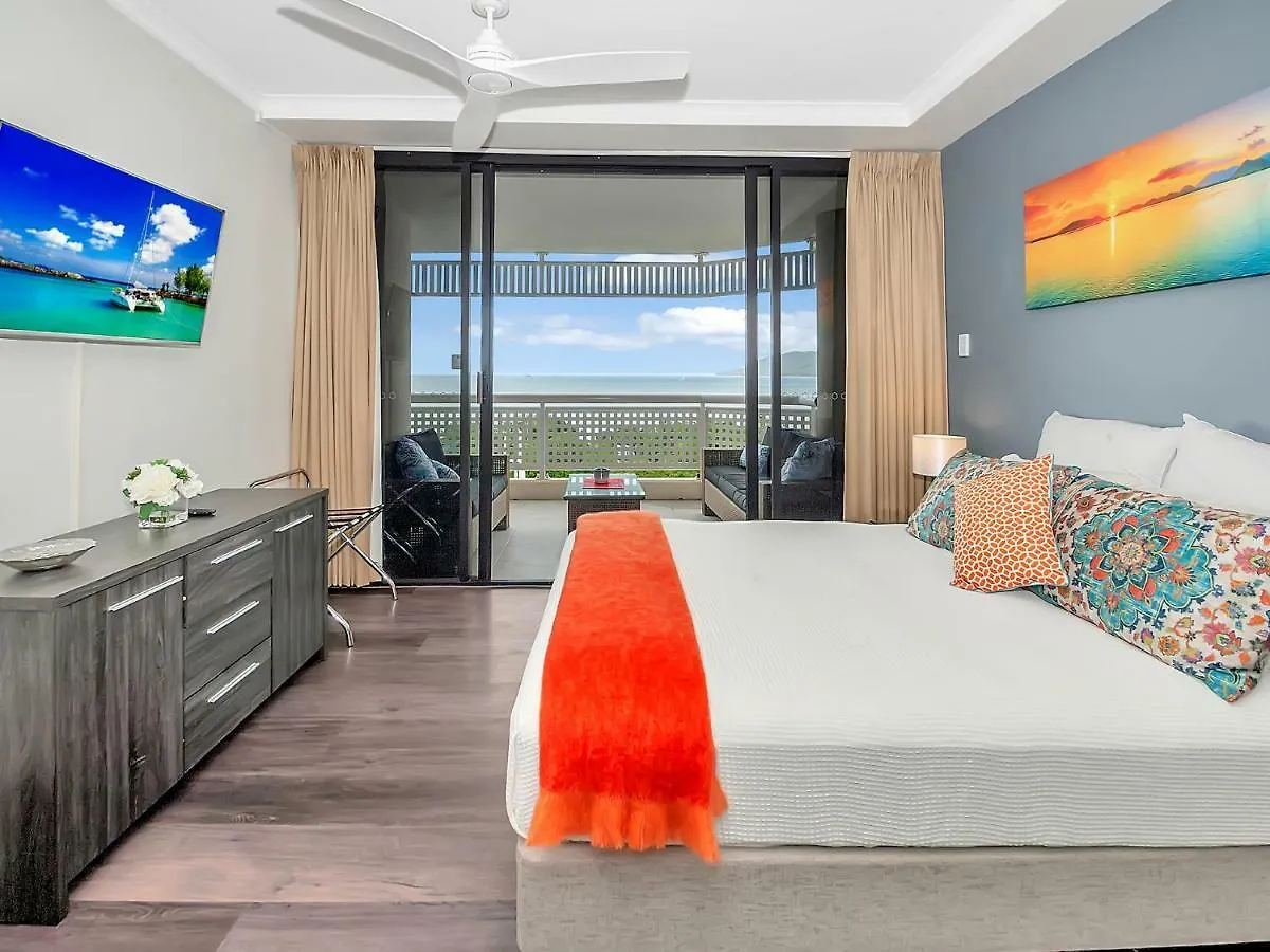 Luxury Waterfront Sea View Apartment - Do Not Book Cairns Australia